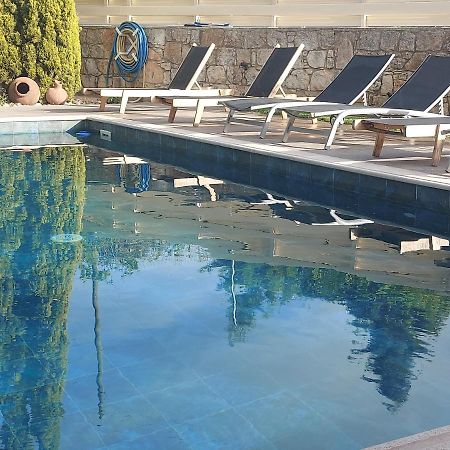 Villa Angela Dhrousha ภายนอก รูปภาพ