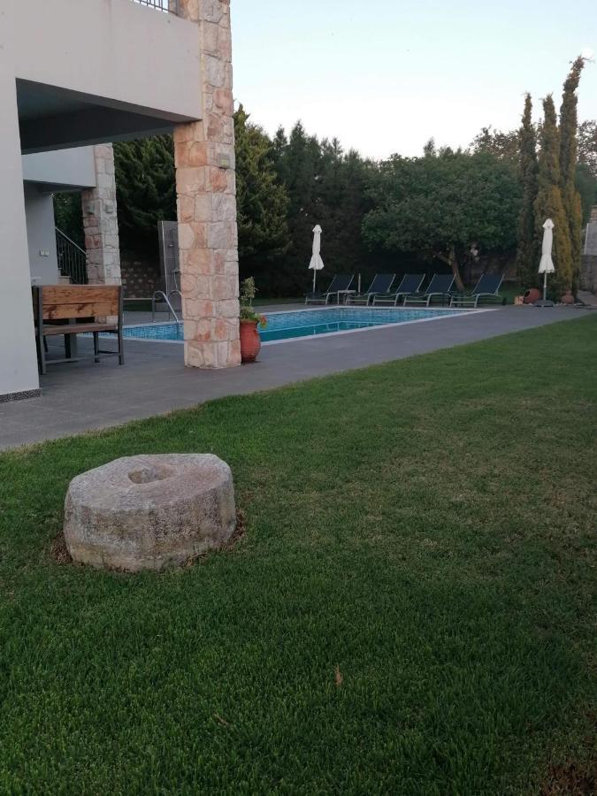 Villa Angela Dhrousha ภายนอก รูปภาพ