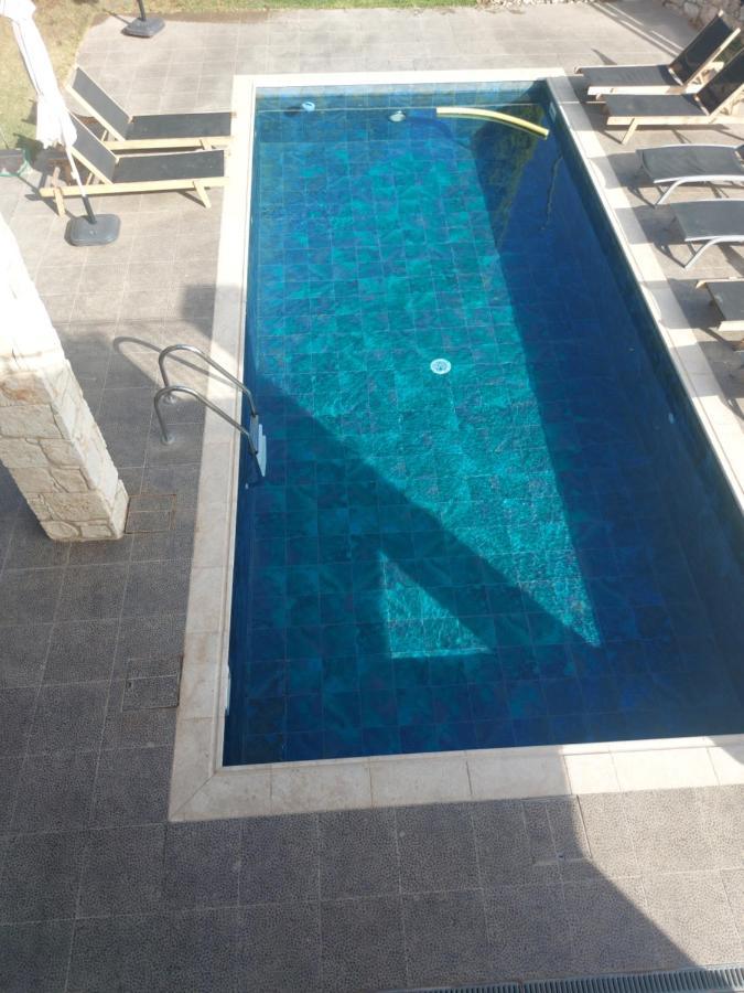 Villa Angela Dhrousha ภายนอก รูปภาพ