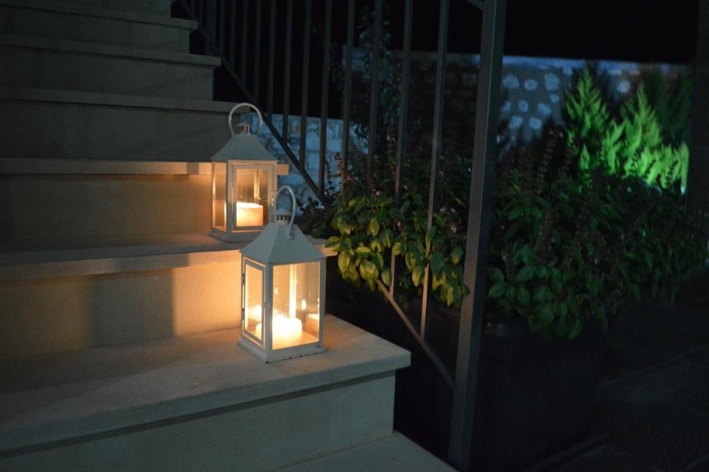 Villa Angela Dhrousha ภายนอก รูปภาพ